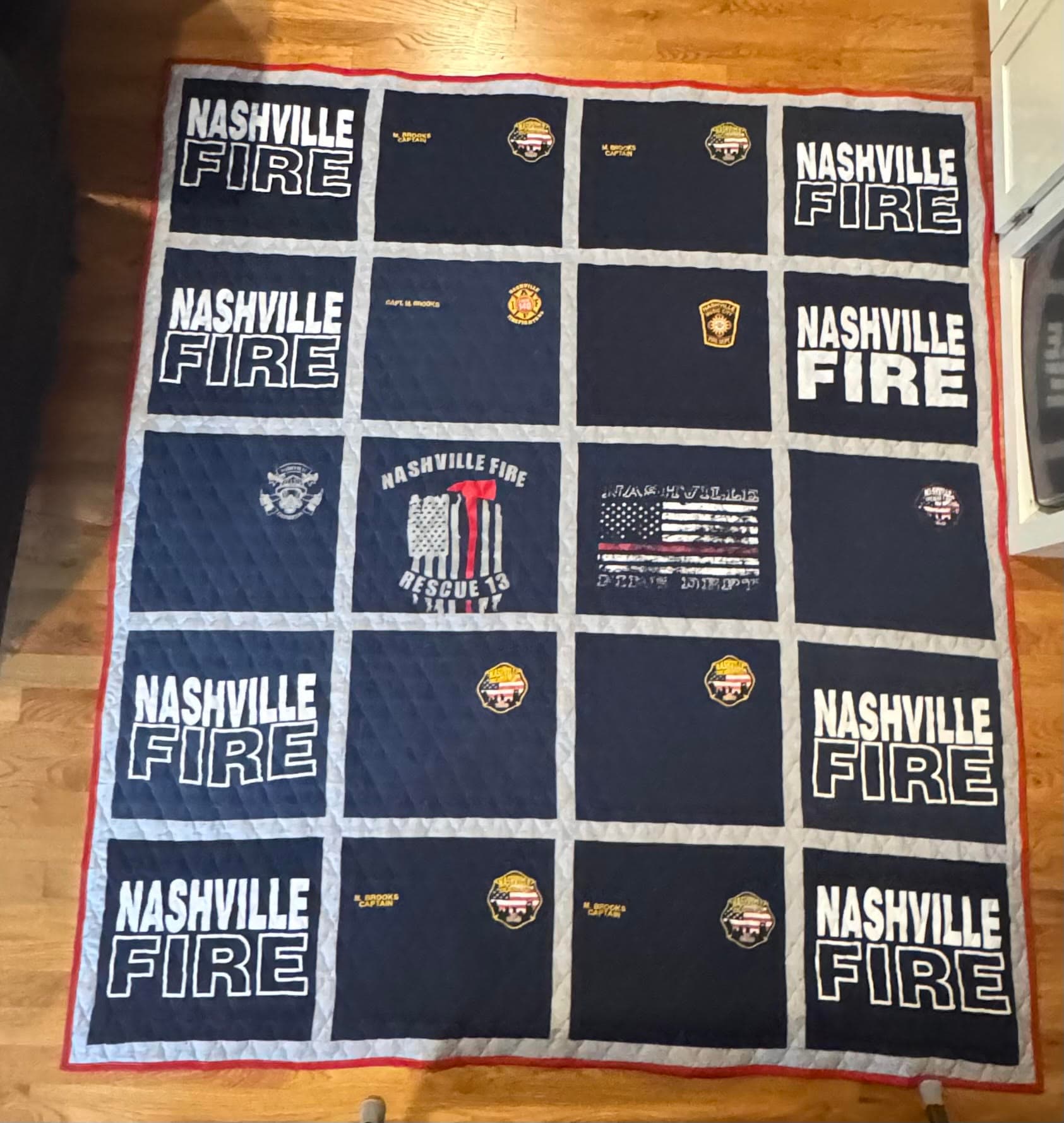 Single Frame quilt example — 4 × 5 — 20 Shirts
