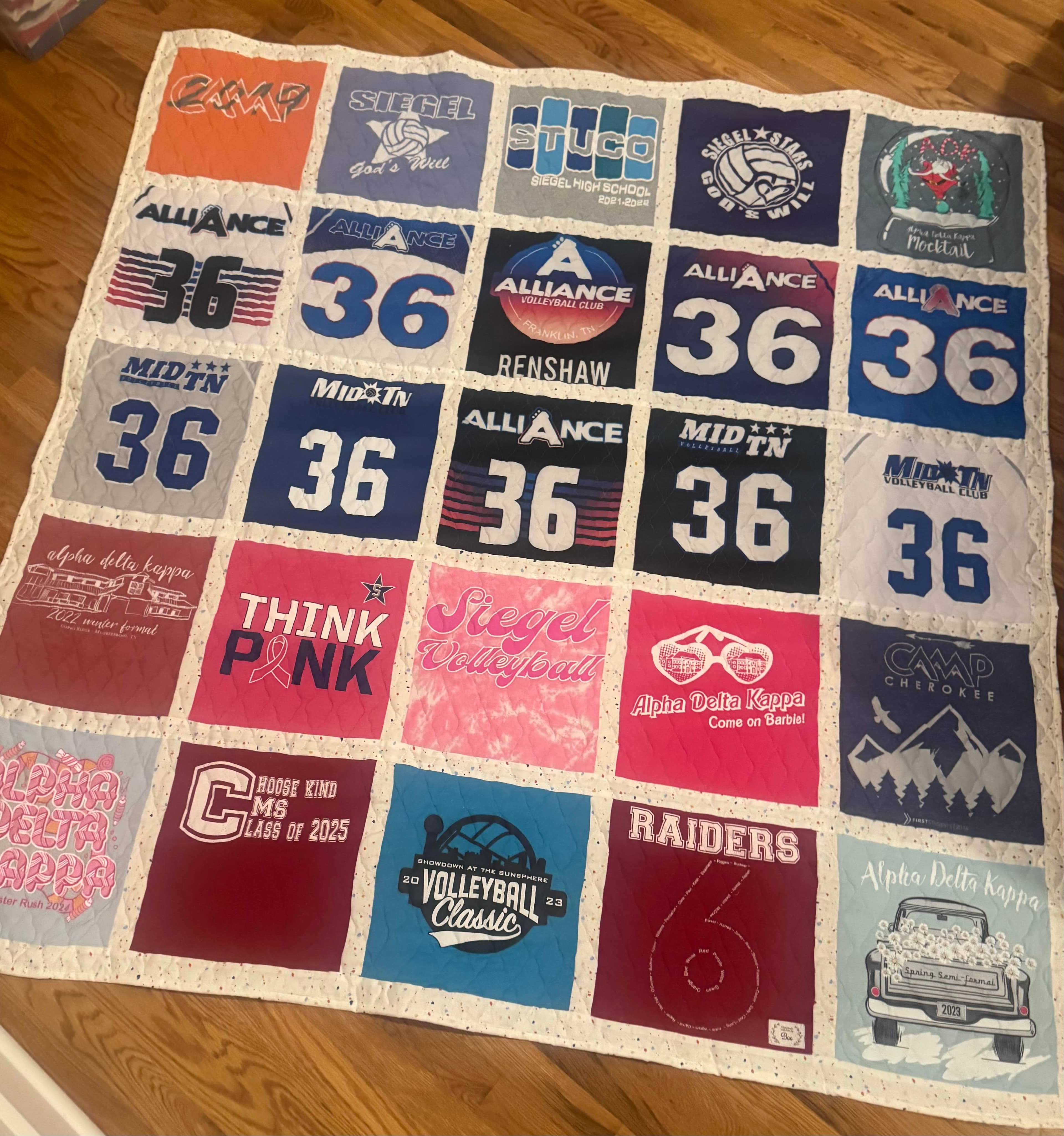 Single Frame quilt example — 5 × 5 — 25 Shirts