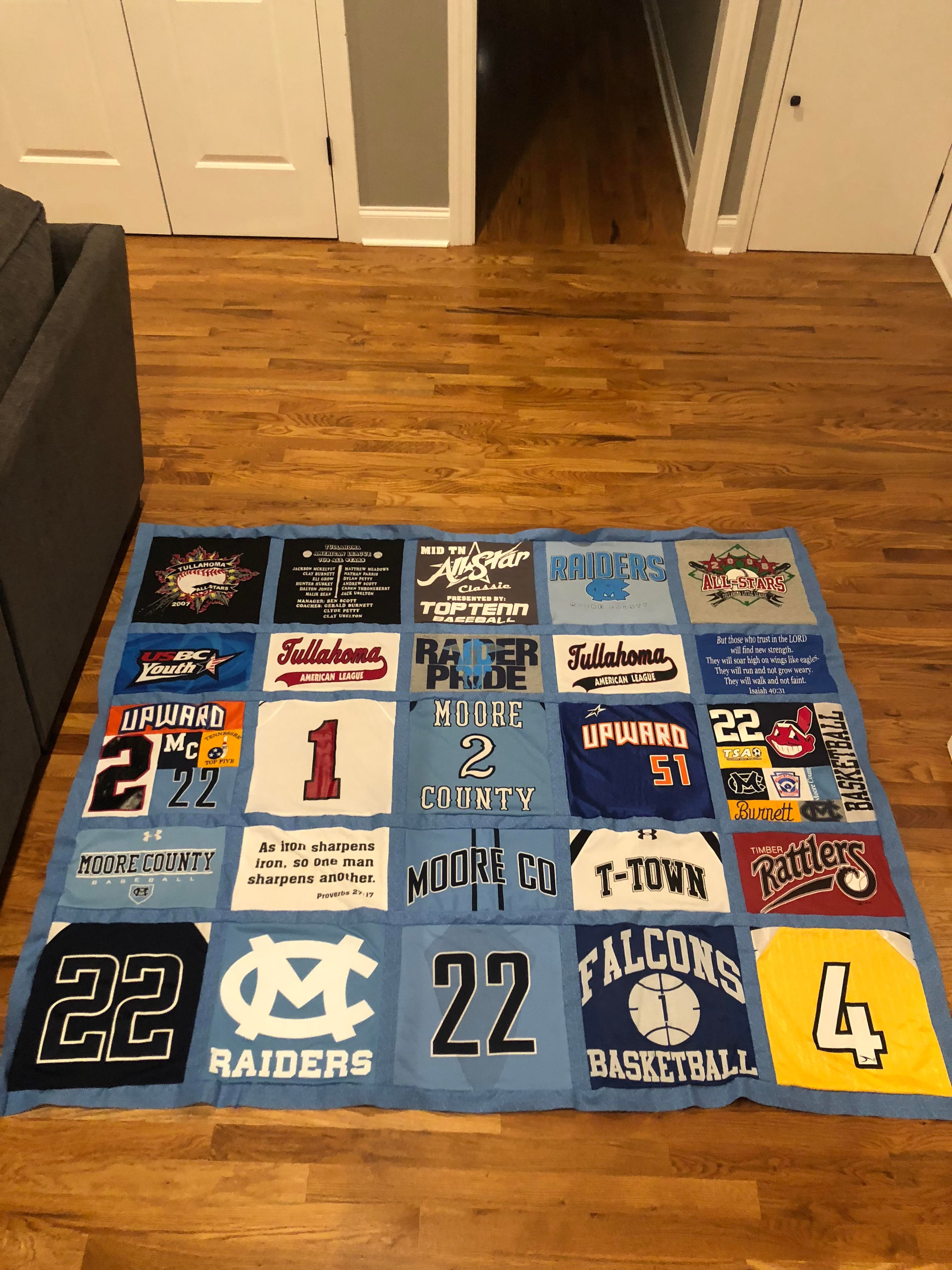 Single Frame quilt example — 5 × 5 — 25 Shirts