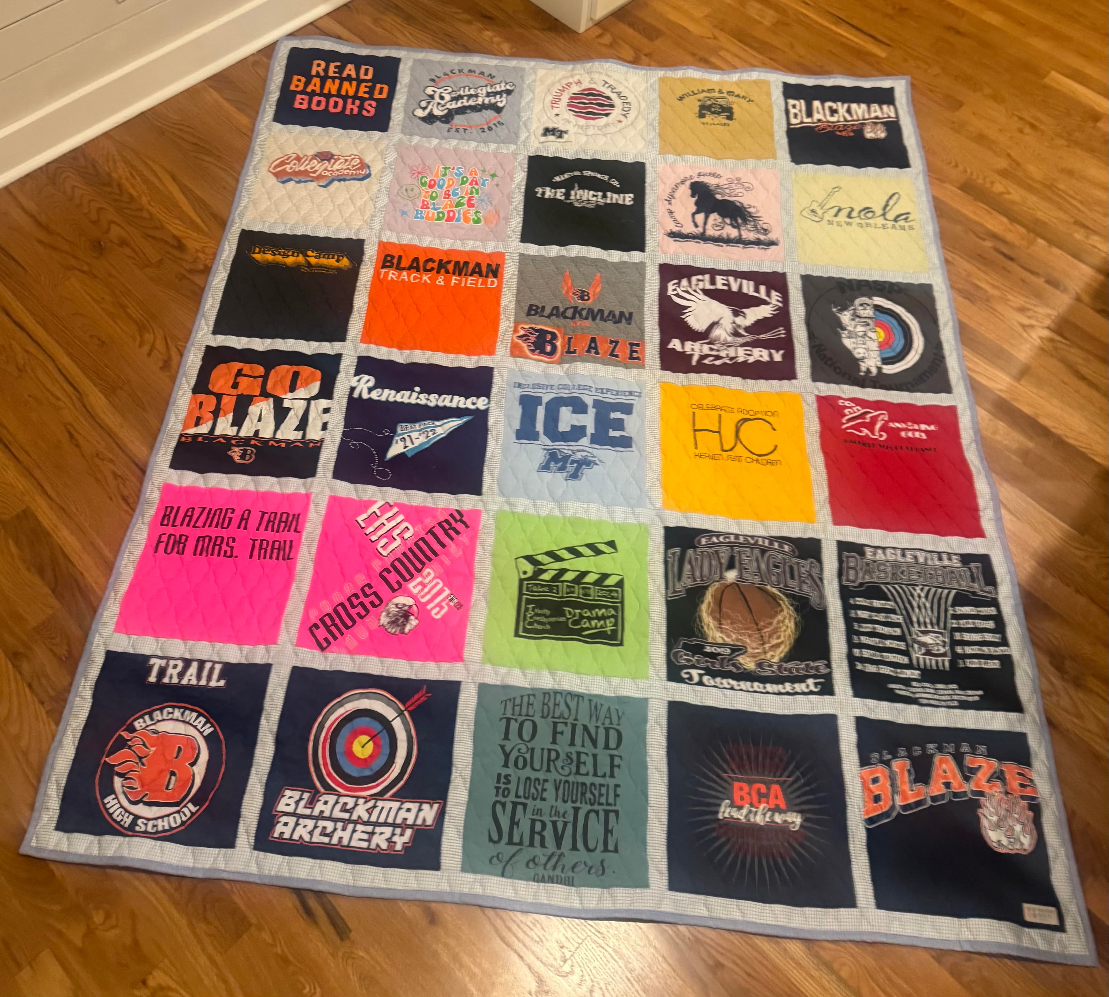 Single Frame quilt example — 6 × 7 — 42 Shirts
